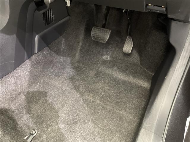 ライズ Z 純正ナビ ターボ 全方位カメラ 衝突軽減ブレーキ 前後コーナーセンサー BSM ビルトインETC シートヒーター 禁煙車 シーケンシャルウィンカー オートライト LEDヘッドライト 横滑り防止装置(29枚目)