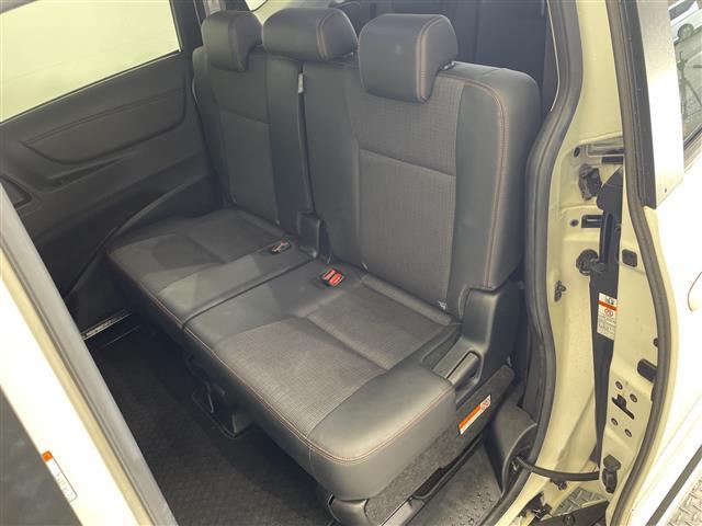 シエンタ ハイブリッドＧ　クエロ　禁煙車　モデリスタエアロ　ＡＬＰＩＮＥナビ　フルセグＴＶ　Ｂｌｕｅｔｏｏｔｈ　ＣＤ　ＤＶＤ　ＳＤ　バックカメラ　ビルトインＥＴＣ　両側パワースライドドア　トヨタセーフティセンス　ＬＥＤヘッドライト（25枚目）