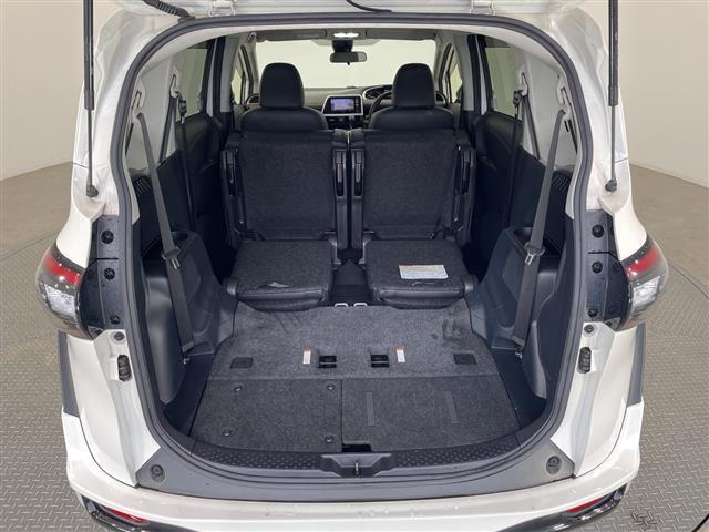 シエンタ ハイブリッドＧ　クエロ　禁煙車　モデリスタエアロ　ＡＬＰＩＮＥナビ　フルセグＴＶ　Ｂｌｕｅｔｏｏｔｈ　ＣＤ　ＤＶＤ　ＳＤ　バックカメラ　ビルトインＥＴＣ　両側パワースライドドア　トヨタセーフティセンス　ＬＥＤヘッドライト（29枚目）