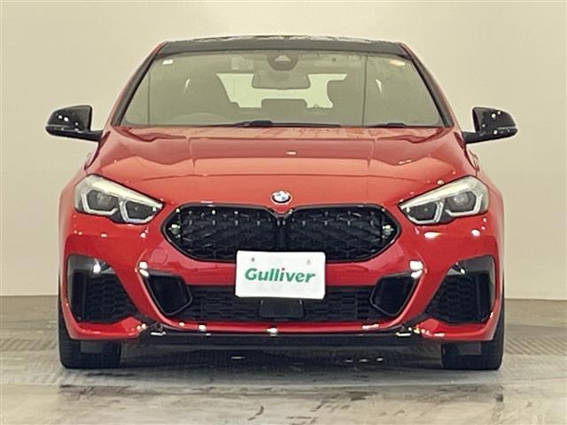 2シリーズ M235i xDriveグランクーペ 純正ナビ Bluetooth AppleCarPlay USB バックカメラ Mパフォーマンスキャリパー サンルーフ リアエアロ パドルシフト ヘッドアップディスプレイ 置くだけ充電 BSM ETC(32枚目)