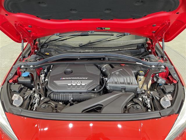 2シリーズ M235i xDriveグランクーペ 純正ナビ Bluetooth AppleCarPlay USB バックカメラ Mパフォーマンスキャリパー サンルーフ リアエアロ パドルシフト ヘッドアップディスプレイ 置くだけ充電 BSM ETC(39枚目)