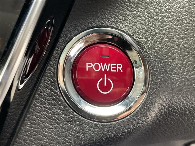 ヴェゼル ハイブリッドZ・ホンダセンシング 禁煙車 純正ナビ ワンセグTV Bluetooth CD SD USB バックカメラ ホンダセンシング 衝突軽減システム レーンキープアシスト オートクルーズコントロール ブレーキホールド(8枚目)
