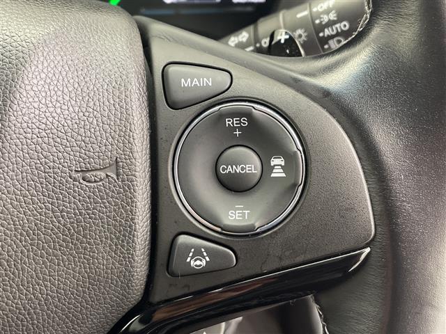 ヴェゼル ハイブリッドZ・ホンダセンシング 禁煙車 純正ナビ ワンセグTV Bluetooth CD SD USB バックカメラ ホンダセンシング 衝突軽減システム レーンキープアシスト オートクルーズコントロール ブレーキホールド(13枚目)