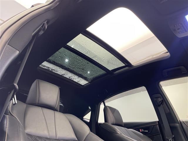 ハリアー エレガンス 純正ナビ バックカメラ サンルーフ セルスターレーダー ETC 前方ドラレコ ハーフレザーシート パワーシート 禁煙車 オートライト LEDヘッドライト 横滑り防止装置 フォグランプ(5枚目)