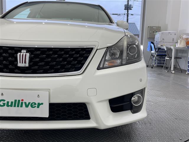 クラウン ２．５アスリート　アニバーサリーエディション　禁煙車　純正ナビ　フルセグＴＶ　ＣＤ　ＤＶＤ　ＵＳＢ　バックカメラ　シートヒーター　シートクーラー　前後コーナーセンサー　クルーズコントロール　前後ドライブレコーダー　ＥＴＣ　ＨＩＤヘッドライト（39枚目）