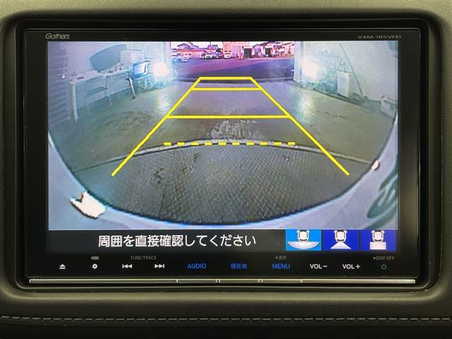 ヴェゼル ハイブリッドZ・ホンダセンシング 禁煙車 純正ナビ Bluetooth フルセグTV CD DVD SD バックカメラ ホンダセンシング オートクルーズコントロール 前後ドライブレコーダー 純正アルミホイール付きサマータイヤ積込(3枚目)