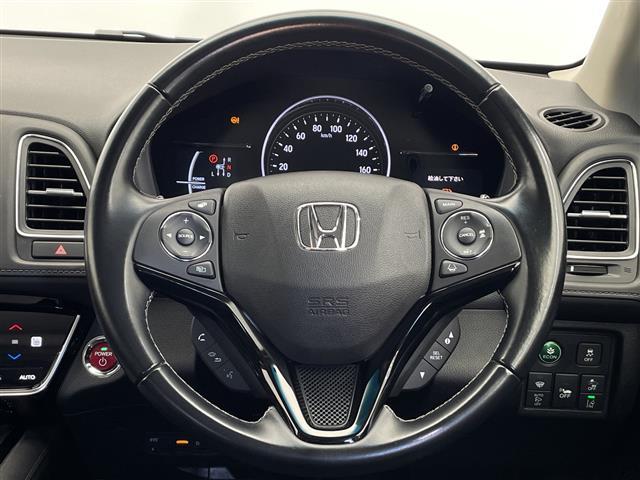 ヴェゼル ハイブリッドZ・ホンダセンシング 禁煙車 純正ナビ Bluetooth フルセグTV CD DVD SD バックカメラ ホンダセンシング オートクルーズコントロール 前後ドライブレコーダー 純正アルミホイール付きサマータイヤ積込(7枚目)