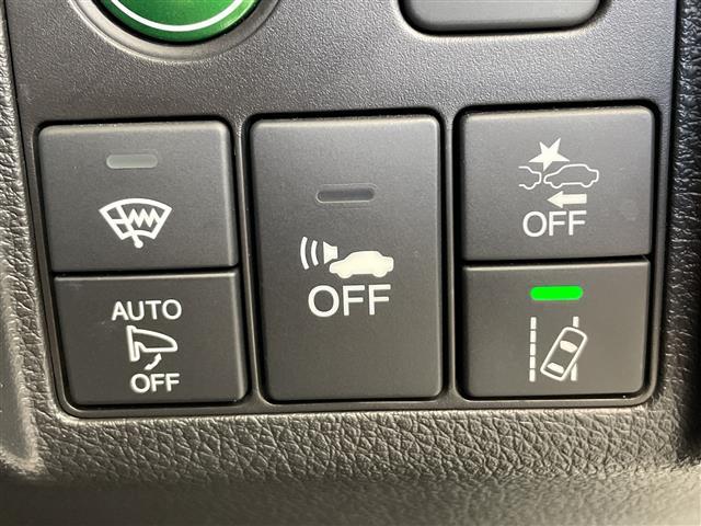 ヴェゼル ハイブリッドZ・ホンダセンシング 禁煙車 純正ナビ Bluetooth フルセグTV CD DVD SD バックカメラ ホンダセンシング オートクルーズコントロール 前後ドライブレコーダー 純正アルミホイール付きサマータイヤ積込(12枚目)