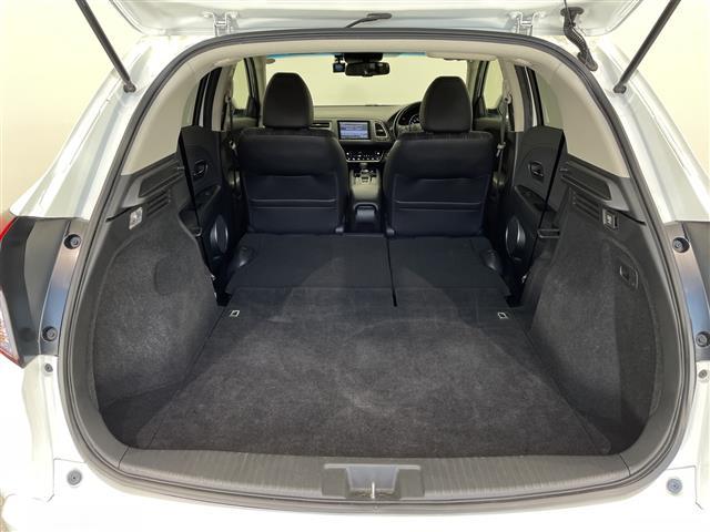 ヴェゼル ハイブリッドZ・ホンダセンシング 禁煙車 純正ナビ Bluetooth フルセグTV CD DVD SD バックカメラ ホンダセンシング オートクルーズコントロール 前後ドライブレコーダー 純正アルミホイール付きサマータイヤ積込(26枚目)