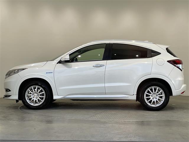 ヴェゼル ハイブリッドZ・ホンダセンシング 禁煙車 純正ナビ Bluetooth フルセグTV CD DVD SD バックカメラ ホンダセンシング オートクルーズコントロール 前後ドライブレコーダー 純正アルミホイール付きサマータイヤ積込(31枚目)