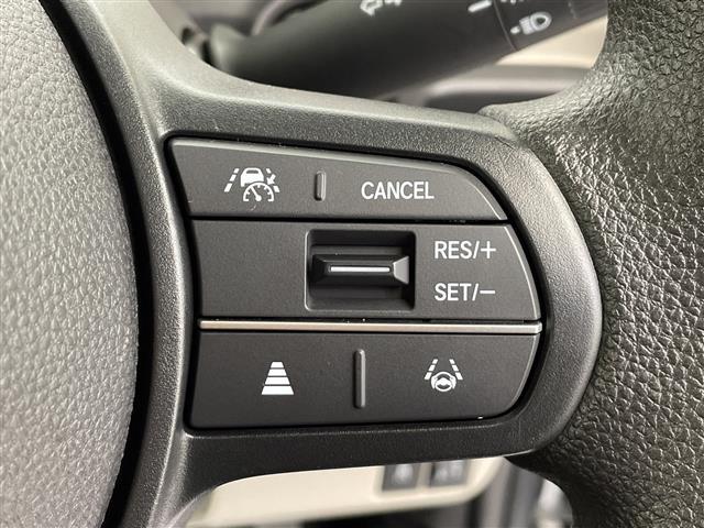 Ｎ－ＢＯＸ ベースグレード　９型純正ナビ　ＣＤ　ＤＶＤ　Ｂｌｕｅｔｏｏｔｈ　ＴＶ　ＵＳＢ　Ａｐｐｌｅｃａｒｐｌａｙ　ＡｎｄｒｏｉｄＡｕｔｏ　バックカメラ　ステアリングリモコン　ＥＴＣ　前方ドライブレコーダー　前席シートヒーター（11枚目）