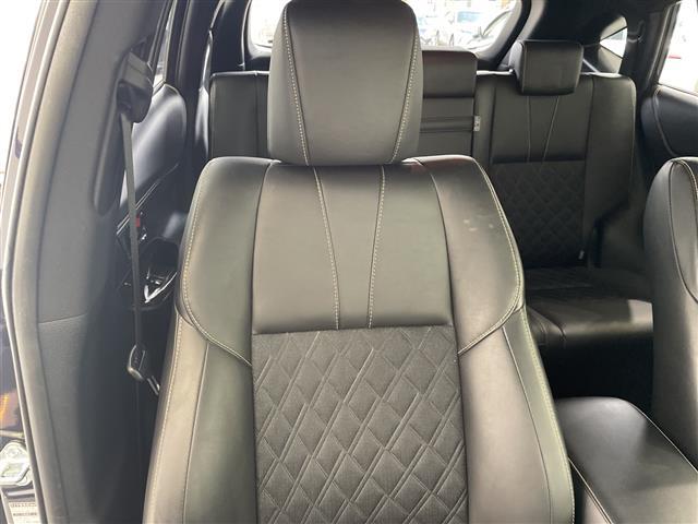 ハリアー プレミアム アドバンスドパッケージ 禁煙車 JBLプレミアムサウンド フルセグTV Bluetooth CD DVD SD 全方位カメラ バックカメラ トヨタセーフティセンス オートクルーズコントロール 電動リアゲート パワーシート(19枚目)