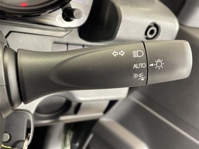 ジムニー XG 禁煙車 純正ナビ フルセグ Bluetooth CD DVD SD USB 前方ドライブレコーダー ETC フロント黄色フォグランプ ダウンヒルアシストコントロール オートライト リモコンキー(7枚目)