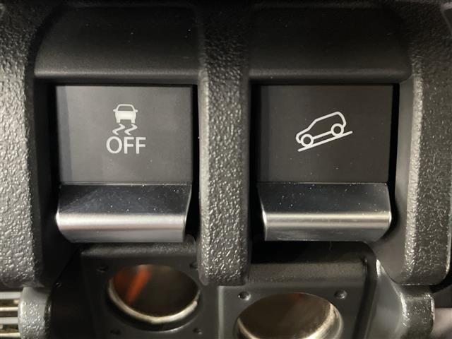 ジムニー XG 禁煙車 純正ナビ フルセグ Bluetooth CD DVD SD USB 前方ドライブレコーダー ETC フロント黄色フォグランプ ダウンヒルアシストコントロール オートライト リモコンキー(9枚目)