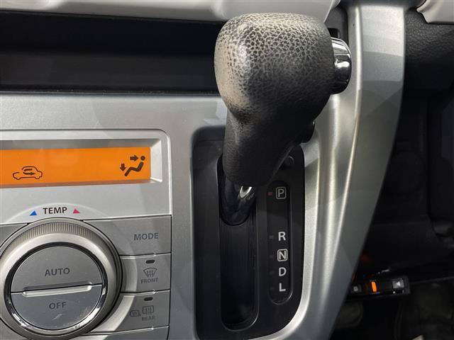 ハスラー Ｇ　メモリーナビ　ＣＤ　ＤＶＤ　Ｂｌｕｅｔｏｏｔｈ　フルセグＴＶ　レーダーブレーキサポート　ＥＴＣ　運転席シートヒーター　横滑り防止装置　スマートキー　プッシュスタート　アイドリングストップ（11枚目）