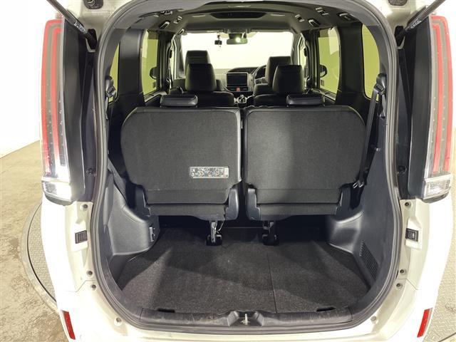 エスクァイア ハイブリッドGi 純正ナビ バックカメラ 衝突軽減ブレーキ コーナーセンサー 両側パワ-スライドドア ハーフレザーシート シートヒーター オートライト LEDヘッドライト 横滑り防止装置 AC100V電源(30枚目)