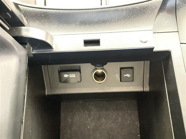 ヴェルファイア 2.5Z Gエディション 禁煙車 純正ナビ フルセグTV Bluetooth USB 後席モニター バックカメラ トヨタセーフティセンス オートクルーズコントロール 電動リアゲート ドライブレコーダー ETC AC100V充電(24枚目)