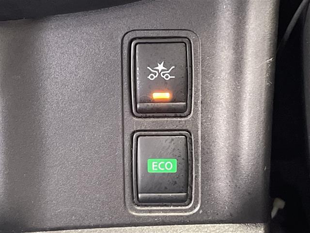 セレナ ハイウェイスター VセレクションII 禁煙車 プロパイロット 純正ナビ フルセグTV Bluetooth USB CD DVD Blu-ray 全方位カメラ バックカメラ 前後ドラレコ オートクルーズコントロール オートホールド ETC(6枚目)