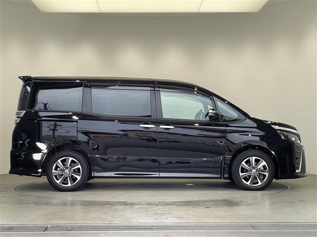 ヴォクシー ZS 煌III 純正SDナビ CD DVD Bluetooth フルセグTV バックカメラ トヨタセーフティセンス 前後コーナーセンサー ビルトインETC 前方ドライブレコーダー 両側パワースライドドア(32枚目)