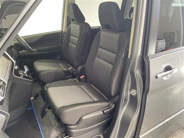 セレナ e-パワー ハイウェイスターV 禁煙車 SDナビ CD DVD Bluetooth フルセグTV バックカメラ 全方位カメラ プロパイロット 衝突軽減ブレーキ ブラインドスポットモニター 前後コーナーセンサー ETC 前後ドラレコ(23枚目)