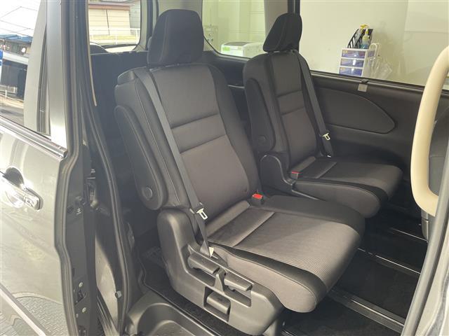 セレナ e-パワー ハイウェイスターV 禁煙車 SDナビ CD DVD Bluetooth フルセグTV バックカメラ 全方位カメラ プロパイロット 衝突軽減ブレーキ ブラインドスポットモニター 前後コーナーセンサー ETC 前後ドラレコ(24枚目)