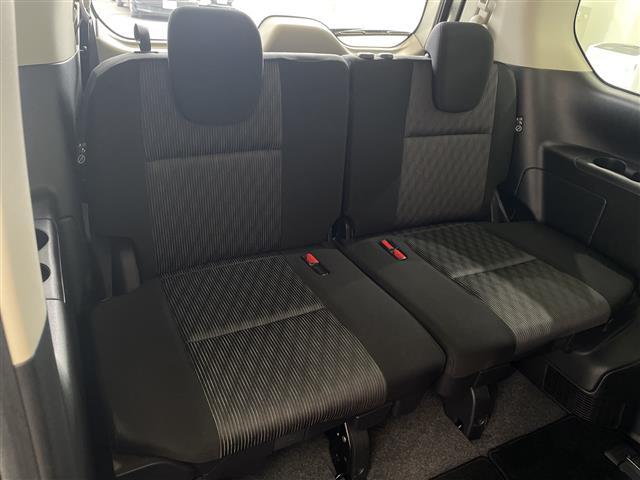 セレナ e-パワー ハイウェイスターV 禁煙車 SDナビ CD DVD Bluetooth フルセグTV バックカメラ 全方位カメラ プロパイロット 衝突軽減ブレーキ ブラインドスポットモニター 前後コーナーセンサー ETC 前後ドラレコ(26枚目)