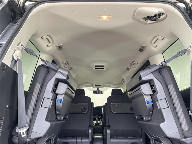 セレナ e-パワー ハイウェイスターV 禁煙車 SDナビ CD DVD Bluetooth フルセグTV バックカメラ 全方位カメラ プロパイロット 衝突軽減ブレーキ ブラインドスポットモニター 前後コーナーセンサー ETC 前後ドラレコ(30枚目)