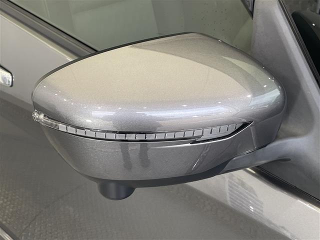 セレナ e-パワー ハイウェイスターV 禁煙車 SDナビ CD DVD Bluetooth フルセグTV バックカメラ 全方位カメラ プロパイロット 衝突軽減ブレーキ ブラインドスポットモニター 前後コーナーセンサー ETC 前後ドラレコ(39枚目)