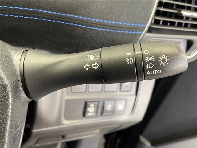 セレナ オーテック スポーツスペック メモリーナビ CD DVD Bluetooth USB フルセグTV バックカメラ 全方位カメラ 衝突軽減ブレーキ 前後コーナーセンサー ETC 前方ドライブレコーダー オートライト(15枚目)