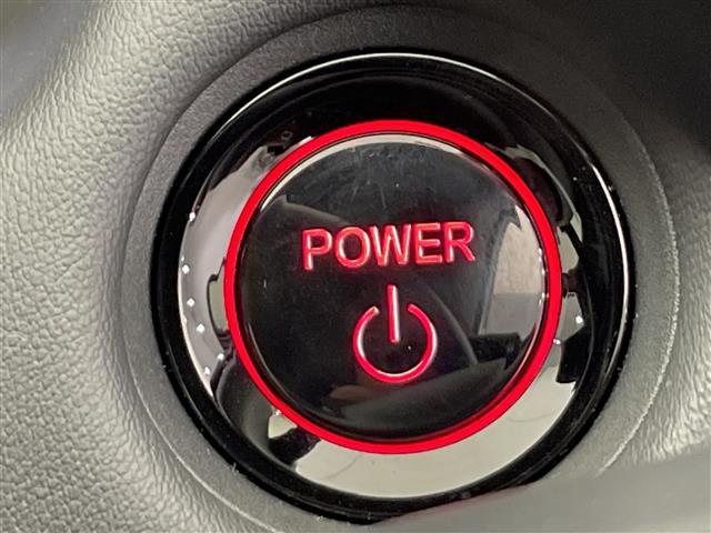 フィット e:HEVホーム SDナビ CD DVD Bluetooth USB フルセグTV バックカメラ 衝突軽減ブレーキ 前後コーナーセンサー ビルトインETC オートライト LEDヘッドライト 横滑り防止装置 スマートキー(5枚目)