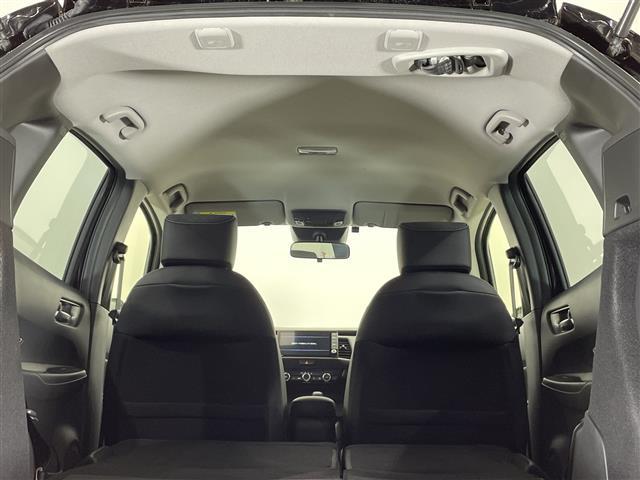 フィット e:HEVホーム SDナビ CD DVD Bluetooth USB フルセグTV バックカメラ 衝突軽減ブレーキ 前後コーナーセンサー ビルトインETC オートライト LEDヘッドライト 横滑り防止装置 スマートキー(23枚目)