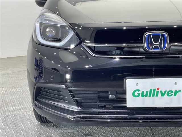 フィット e:HEVホーム SDナビ CD DVD Bluetooth USB フルセグTV バックカメラ 衝突軽減ブレーキ 前後コーナーセンサー ビルトインETC オートライト LEDヘッドライト 横滑り防止装置 スマートキー(36枚目)