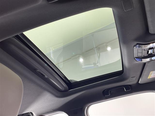 ランドクルーザー250 ZX 禁煙車 純正ナビ フルセグTV Bluetooth USB HDMI JBLプレミアムサウンド ムーンルーフ AC100V充電 電動格納サードシート パワーバックドア パワーシート 置くだけ充電(5枚目)