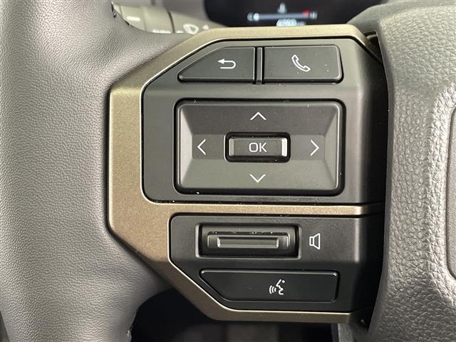 ランドクルーザー250 ZX 禁煙車 純正ナビ フルセグTV Bluetooth USB HDMI JBLプレミアムサウンド ムーンルーフ AC100V充電 電動格納サードシート パワーバックドア パワーシート 置くだけ充電(14枚目)