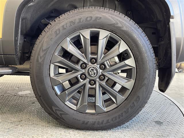 ランドクルーザー250 ZX 禁煙車 純正ナビ フルセグTV Bluetooth USB HDMI JBLプレミアムサウンド ムーンルーフ AC100V充電 電動格納サードシート パワーバックドア パワーシート 置くだけ充電(38枚目)