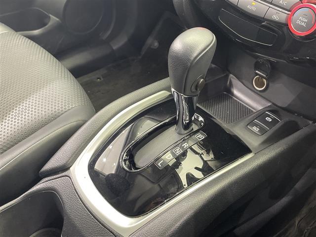 エクストレイル 20Xi 純正ナビ フルセグTV Bluetooth 全方位カメラ コーナーセンサー ビルトインETC ドライブレコーダー シートヒーター ルーフレール 禁煙車 革巻きステアリング フォグランプ 純正ホイール(20枚目)