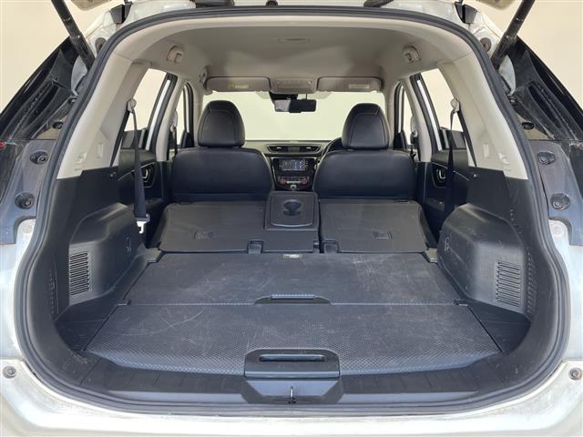 エクストレイル 20Xi 純正ナビ フルセグTV Bluetooth 全方位カメラ コーナーセンサー ビルトインETC ドライブレコーダー シートヒーター ルーフレール 禁煙車 革巻きステアリング フォグランプ 純正ホイール(29枚目)