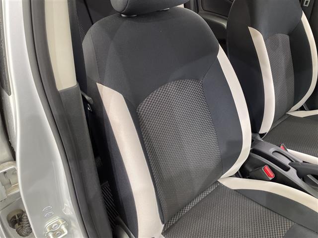 ノート e-パワー B ナビ CD フルセグTV デジタルインナーミラー 禁煙車 全方位カメラ コーナーセンサー ETC オートライト 横滑り防止機能 スマートキー プッシュスタート 電動格納ミラー フロアマット(18枚目)