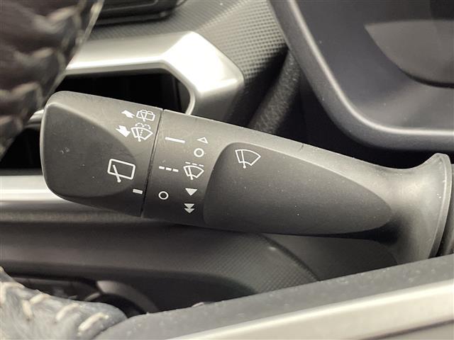 ライズ Z ワンオーナー 純正ナビ Bluetooth バックカメラ コーナーセンサー ビルトインETC ドライブレコーダー シートヒーター 禁煙車 オートライト LEDヘッドライト フォグランプ 純正ホイール(5枚目)