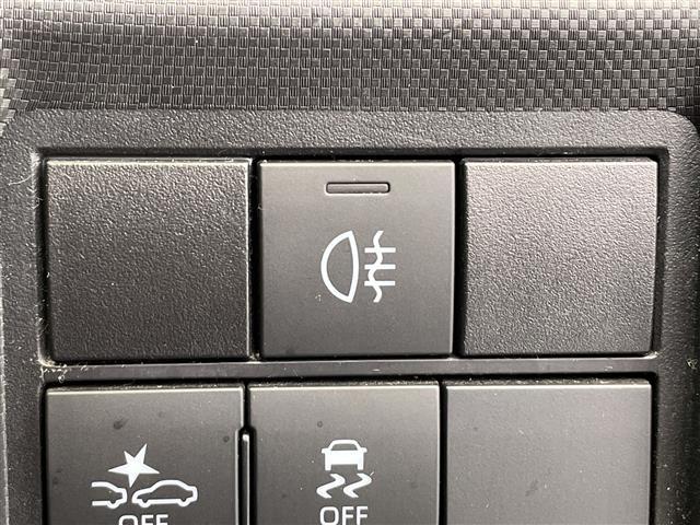 ライズ Z ワンオーナー 純正ナビ Bluetooth バックカメラ コーナーセンサー ビルトインETC ドライブレコーダー シートヒーター 禁煙車 オートライト LEDヘッドライト フォグランプ 純正ホイール(12枚目)