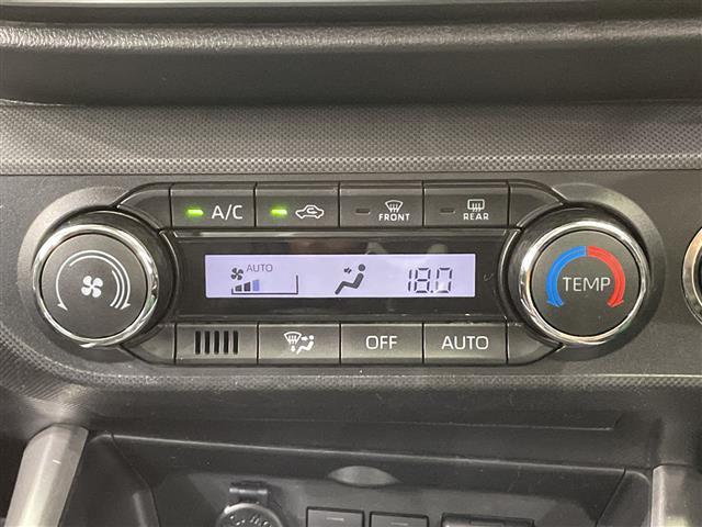 ライズ Z ワンオーナー 純正ナビ Bluetooth バックカメラ コーナーセンサー ビルトインETC ドライブレコーダー シートヒーター 禁煙車 オートライト LEDヘッドライト フォグランプ 純正ホイール(14枚目)