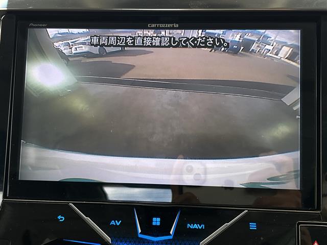 アルファード ２．５Ｓ　Ｃパッケージ　カロッツェリアナビ　バックカメラ　両側パワースライドドア＆パワーバックドア　エグゼクティブパワーシート　フリップダウンモニター　禁煙車　ＥＴＣ　純正アルミホイール　ベンチレーション＆シートヒーター（3枚目）