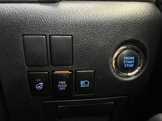 アルファード ２．５Ｓ　Ｃパッケージ　カロッツェリアナビ　バックカメラ　両側パワースライドドア＆パワーバックドア　エグゼクティブパワーシート　フリップダウンモニター　禁煙車　ＥＴＣ　純正アルミホイール　ベンチレーション＆シートヒーター（17枚目）