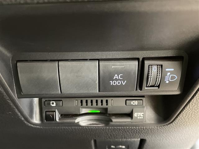 アクア Ｚ　禁煙車　純正ディスプレイ　Ｂｌｕｅｔｏｏｔｈ　ＵＳＢ　全方位カメラ　バックカメラ　ＡＣ１００Ｖ充電　トヨタセーフティセンス　オートハイビーム　オートクルーズコントロール　ＥＴＣ　ＬＥＤヘッドライト（15枚目）