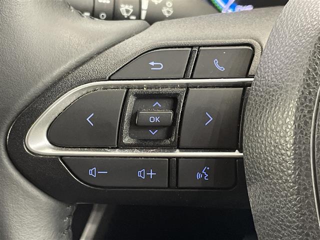 ヴォクシー ハイブリッドS-Z 純正10インチナビ・TV プッシュスタート デジタルインナーミラー トヨタセーフティセンス 両側パワースライドドア バックモニター ビルトインETC2.0 ハーフレザーシート シートヒーター(11枚目)