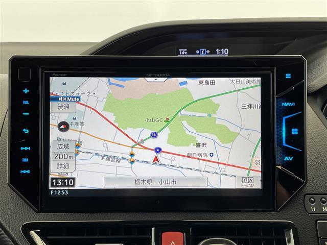 ノア Ｓｉ　ダブルバイビーＩＩ　１０インチナビ　Ｂｌｕｅｔｏｏｔｈ　モデリスタフルエアロ　コーナーセンサー　ＥＴＣ　両側パワースライドドア　禁煙車　オートライト　ＬＥＤヘッドライト　レザー調シートカバー　純正フロアマット（2枚目）