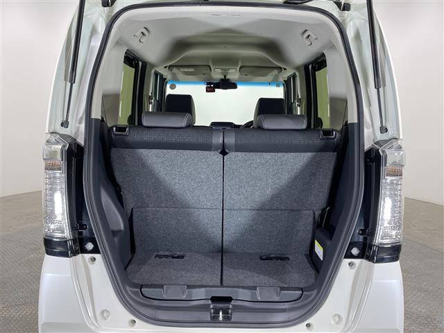 Ｎ－ＢＯＸカスタム ２トーンカラースタイル　ＧターボＳＳパッケージ　禁煙車　純正ナビ　フルセグＴＶ　Ｂｌｕｅｔｏｏｔｈ　ＣＤ　ＤＶＤ　バックカメラ　ＥＴＣ　シートヒーター　　両側パワースライドドア　ハーフレザーシート　パドルシフト　スマートキー　純正フロアマット（26枚目）