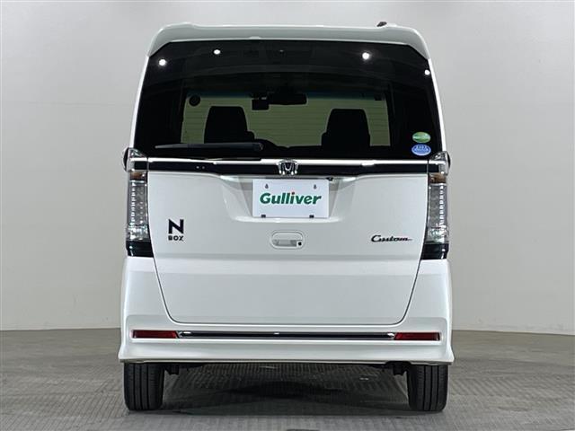 Ｎ－ＢＯＸカスタム ２トーンカラースタイル　ＧターボＳＳパッケージ　禁煙車　純正ナビ　フルセグＴＶ　Ｂｌｕｅｔｏｏｔｈ　ＣＤ　ＤＶＤ　バックカメラ　ＥＴＣ　シートヒーター　　両側パワースライドドア　ハーフレザーシート　パドルシフト　スマートキー　純正フロアマット（30枚目）