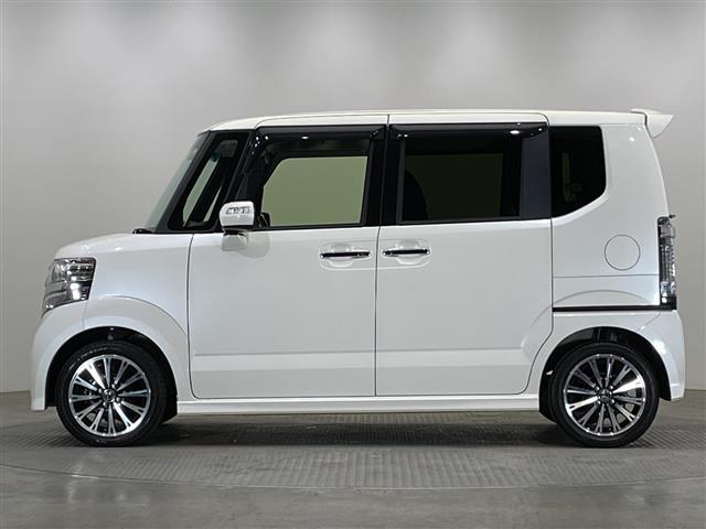 Ｎ－ＢＯＸカスタム ２トーンカラースタイル　ＧターボＳＳパッケージ　禁煙車　純正ナビ　フルセグＴＶ　Ｂｌｕｅｔｏｏｔｈ　ＣＤ　ＤＶＤ　バックカメラ　ＥＴＣ　シートヒーター　　両側パワースライドドア　ハーフレザーシート　パドルシフト　スマートキー　純正フロアマット（31枚目）