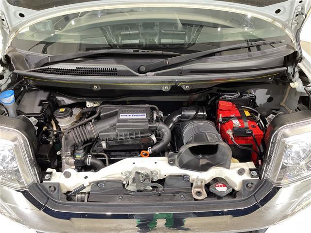 Ｎ－ＢＯＸカスタム ２トーンカラースタイル　ＧターボＳＳパッケージ　禁煙車　純正ナビ　フルセグＴＶ　Ｂｌｕｅｔｏｏｔｈ　ＣＤ　ＤＶＤ　バックカメラ　ＥＴＣ　シートヒーター　　両側パワースライドドア　ハーフレザーシート　パドルシフト　スマートキー　純正フロアマット（39枚目）